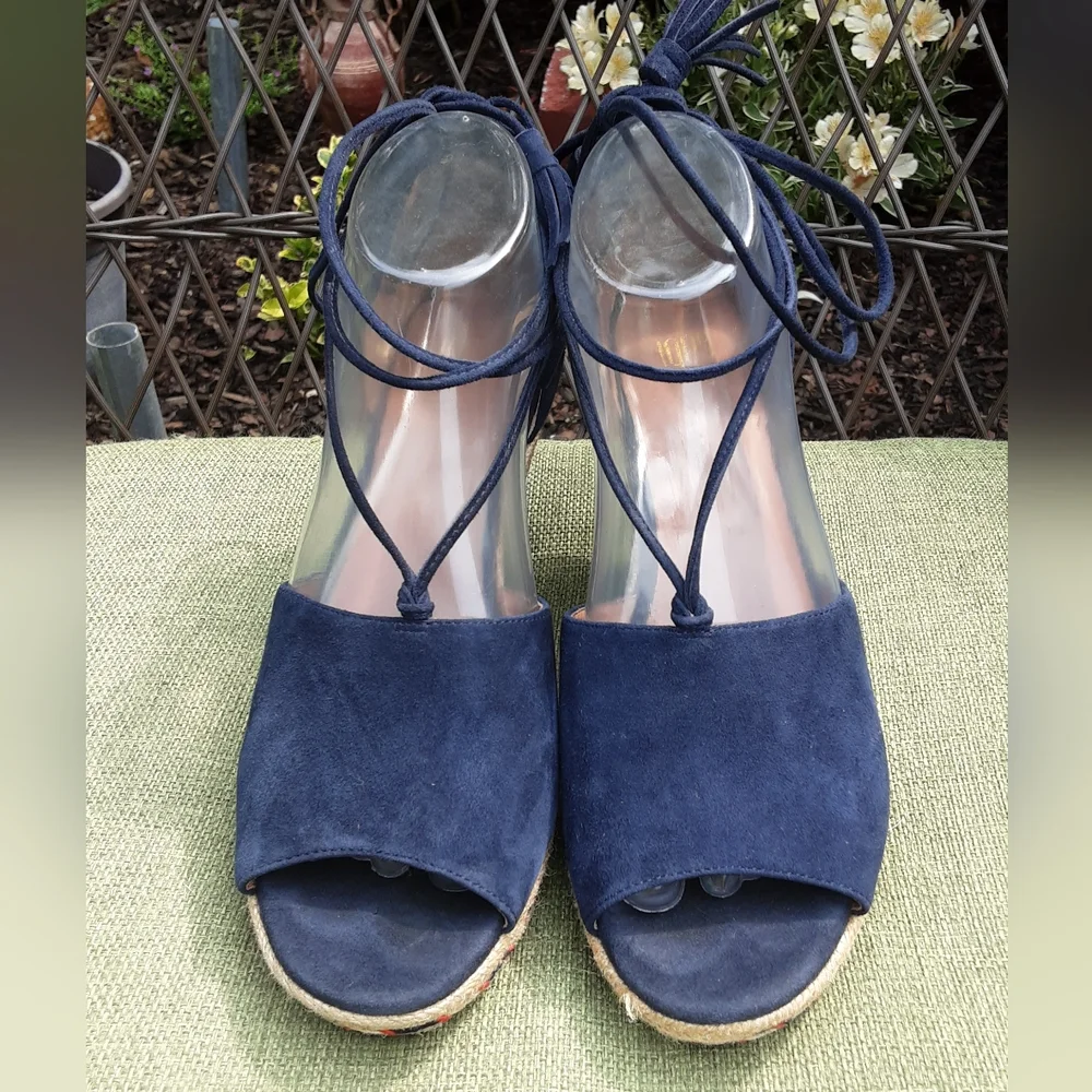 Cabi Isla Southwestern Aztec Pattern Suede Lace Up Wedge Sandal.